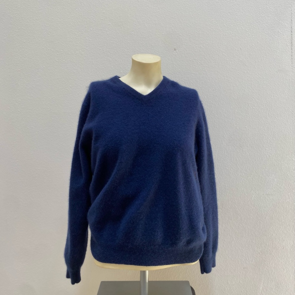 V Neck Cashmere Sweater